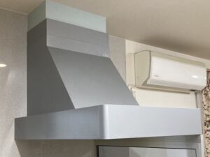愛知キッチン取付け隊　サイドレンジフードの取替　施工前